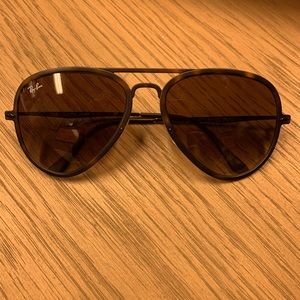 Ray ban aviator